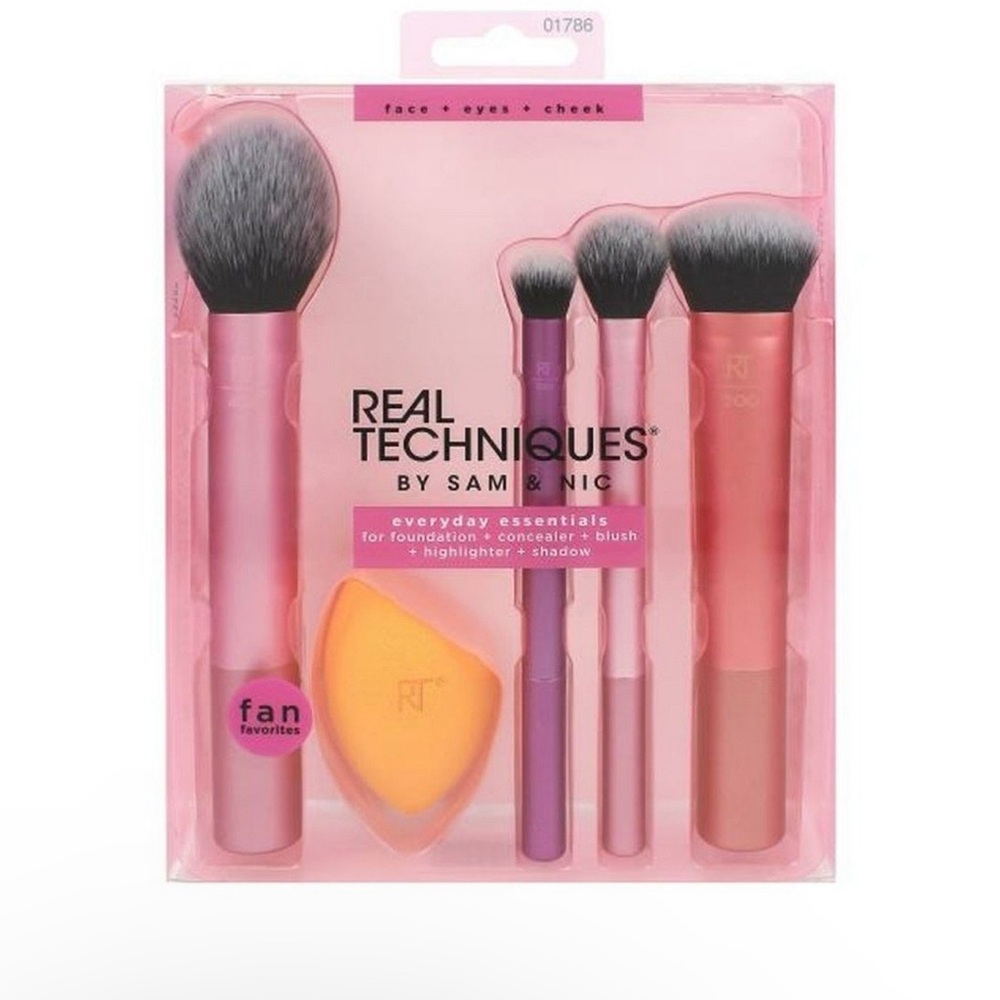 Real Techniques Pink Makeup Brush Set